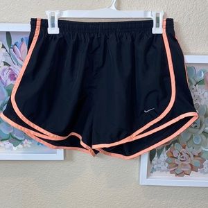 Nike shorts size large